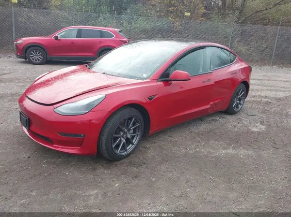 5YJ3E1EB5MF901791 2021 TESLA MODEL 3 - Image 2