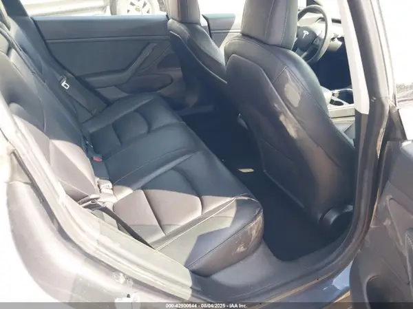 5YJ3E1EB5MF902441 2021 TESLA MODEL 3 - Image 8