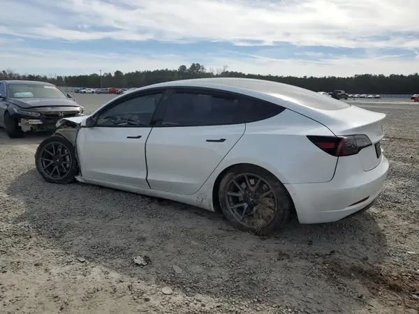 5YJ3E1EB5MF923970 2021 TESLA MODEL 3 - Image 2