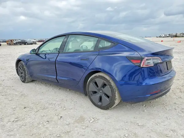 5YJ3E1EB5MF927095 2021 TESLA MODEL 3 - Image 2