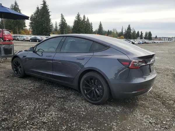 5YJ3E1EB5MF936671 2021 TESLA MODEL 3 - Image 2