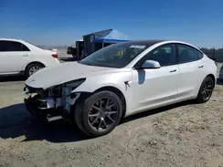 5YJ3E1EB5MF937884 2021 TESLA MODEL 3