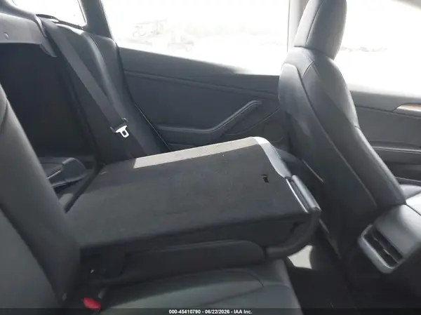 5YJ3E1EB5MF974806 2021 TESLA MODEL 3 - Image 8