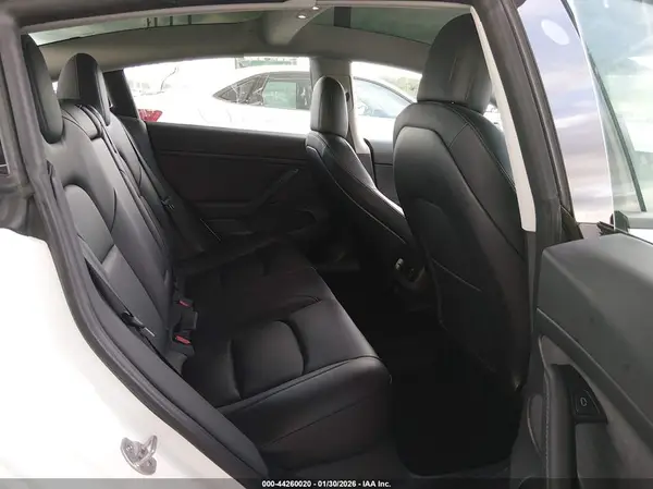 5YJ3E1EB5MF975244 2021 TESLA MODEL 3 - Image 8