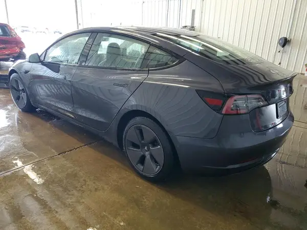 5YJ3E1EB5MF979696 2021 TESLA MODEL 3 - Image 2