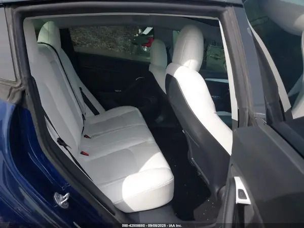 5YJ3E1EB5MF981321 2021 TESLA MODEL 3 - Image 8