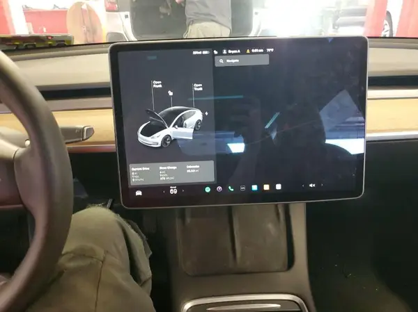 5YJ3E1EB5MF990410 2021 TESLA MODEL 3 - Image 8