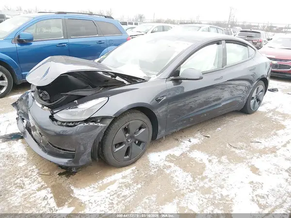 5YJ3E1EB5MF993209 2021 TESLA MODEL 3 - Image 2