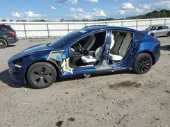 5YJ3E1EB5NF101610 2022 TESLA MODEL 3