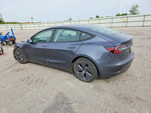 5YJ3E1EB5NF103034 2022 TESLA MODEL 3 - Image 2