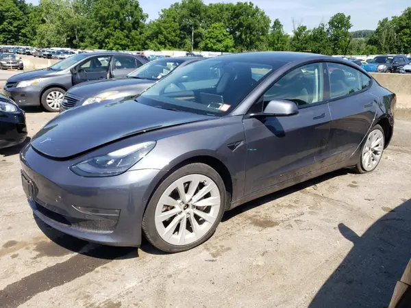 5YJ3E1EB5NF105785 2022 TESLA MODEL 3 - Image 1