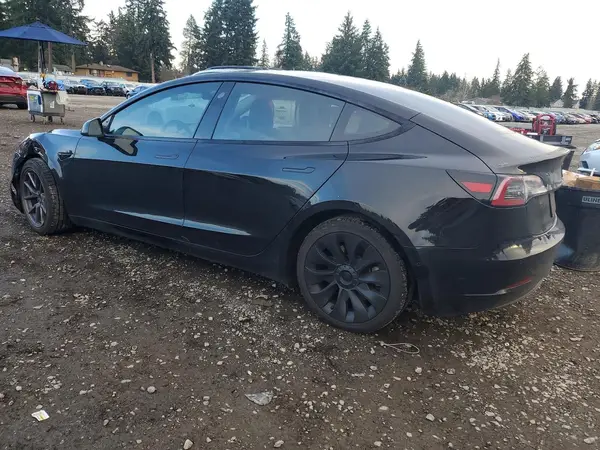 5YJ3E1EB5NF108105 2022 TESLA MODEL 3 - Image 2