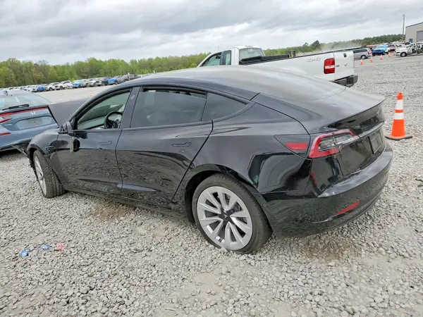 5YJ3E1EB5NF111280 2022 TESLA MODEL 3 - Image 2