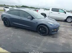 5YJ3E1EB5NF115426 2022 TESLA MODEL 3