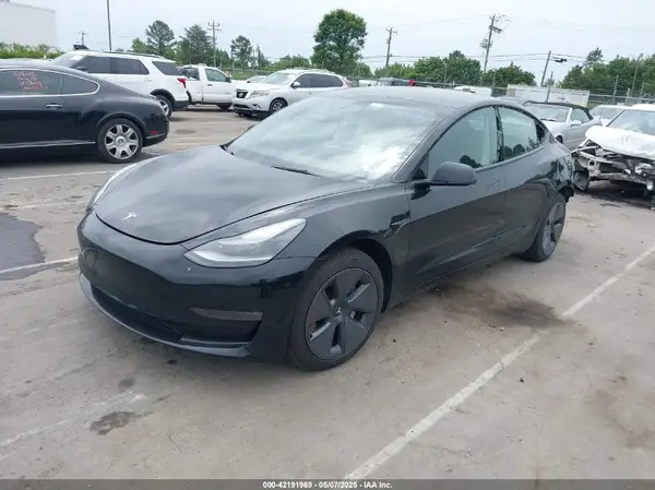 5YJ3E1EB5NF117192 2022 TESLA MODEL 3 - Image 2