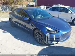 5YJ3E1EB5NF117483 2022 TESLA MODEL 3