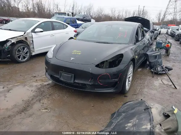 5YJ3E1EB5NF118164 2022 TESLA MODEL 3 - Image 2
