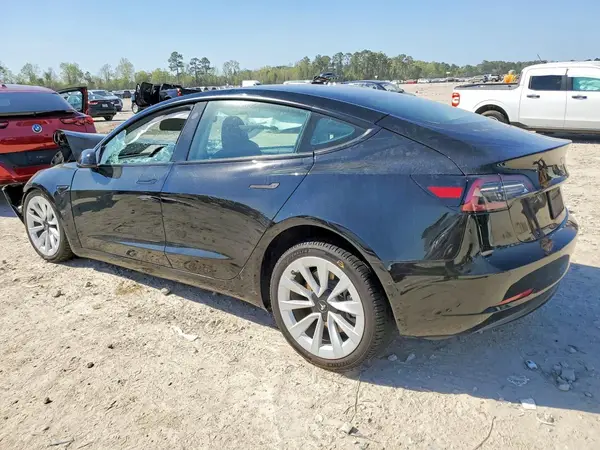5YJ3E1EB5NF119332 2022 TESLA MODEL 3 - Image 2