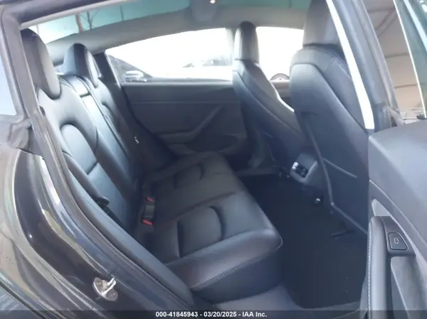 5YJ3E1EB5NF126104 2022 TESLA MODEL 3 - Image 8