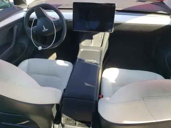 5YJ3E1EB5NF128001 2022 TESLA MODEL 3 - Image 8