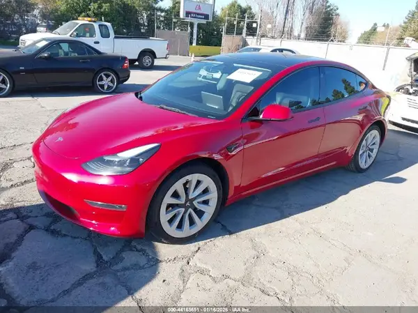 5YJ3E1EB5NF131478 2022 TESLA MODEL 3 - Image 2