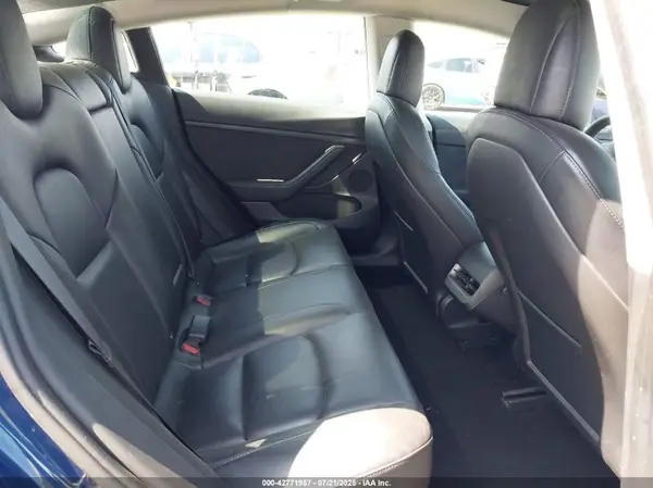 5YJ3E1EB5NF136311 2022 TESLA MODEL 3 - Image 8