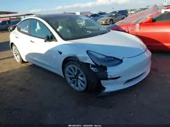 5YJ3E1EB5NF137846 2022 TESLA MODEL 3