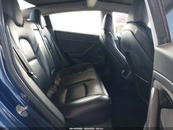 5YJ3E1EB5NF143954 2022 TESLA MODEL 3 - Image 8