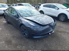 5YJ3E1EB5NF153934 2022 TESLA MODEL 3
