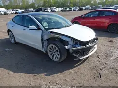 5YJ3E1EB5NF163511 2022 TESLA MODEL 3