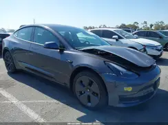 5YJ3E1EB5NF173066 2022 TESLA MODEL 3