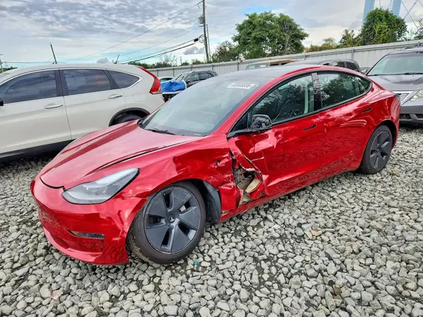 5YJ3E1EB5NF173374 2022 TESLA MODEL 3 - Image 1