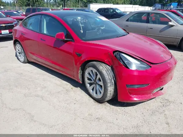 5YJ3E1EB5NF174606 2022 TESLA MODEL 3 - Image 1
