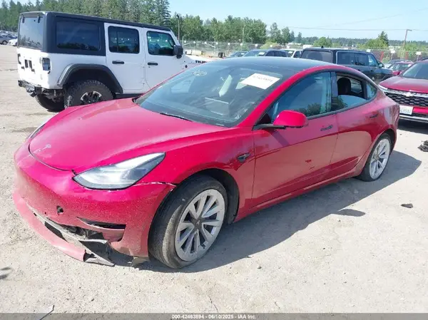 5YJ3E1EB5NF174606 2022 TESLA MODEL 3 - Image 2
