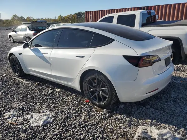 5YJ3E1EB5NF174959 2022 TESLA MODEL 3 - Image 2