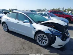5YJ3E1EB5NF176176 2022 TESLA MODEL 3