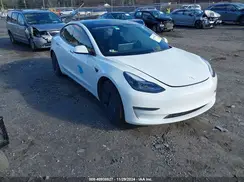 5YJ3E1EB5NF180597 2022 TESLA MODEL 3