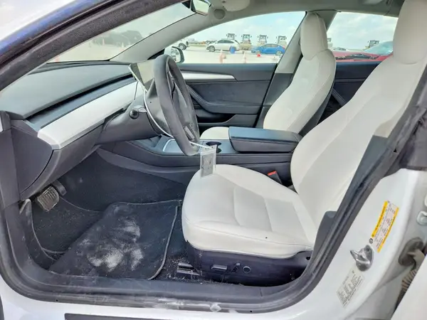 2022 TESLA MODEL 3 auction photo 7