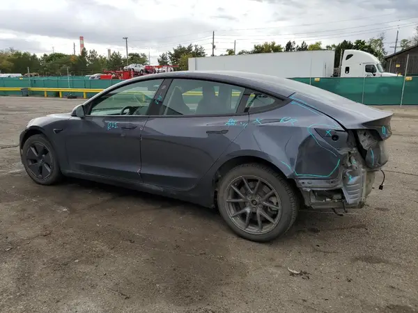 5YJ3E1EB5NF197755 2022 TESLA MODEL 3 - Image 2