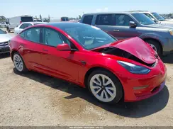 5YJ3E1EB5NF197769 2022 TESLA MODEL 3