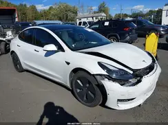 5YJ3E1EB5NF200153 2022 TESLA MODEL 3