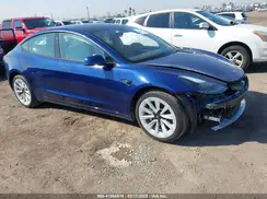 5YJ3E1EB5NF204705 2022 TESLA MODEL 3