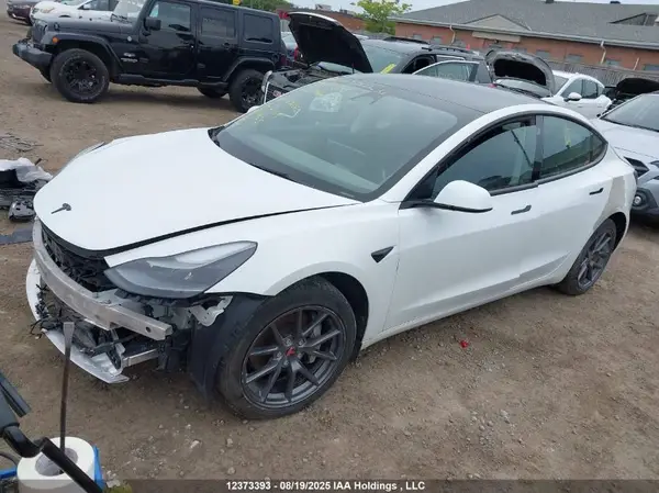 5YJ3E1EB5NF205580 2022 TESLA MODEL 3 - Image 2