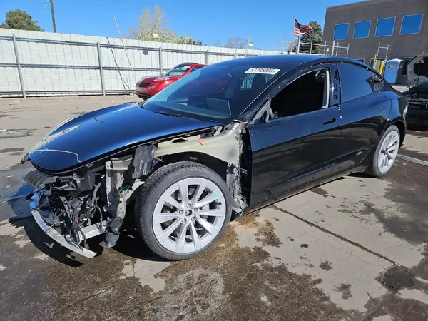 5YJ3E1EB5NF205661 2022 TESLA MODEL 3 - Image 1
