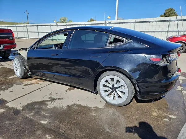 5YJ3E1EB5NF205661 2022 TESLA MODEL 3 - Image 2