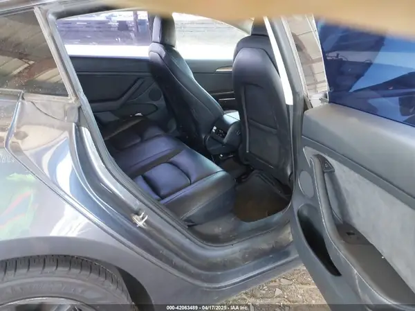 5YJ3E1EB5NF205806 2022 TESLA MODEL 3 - Image 8
