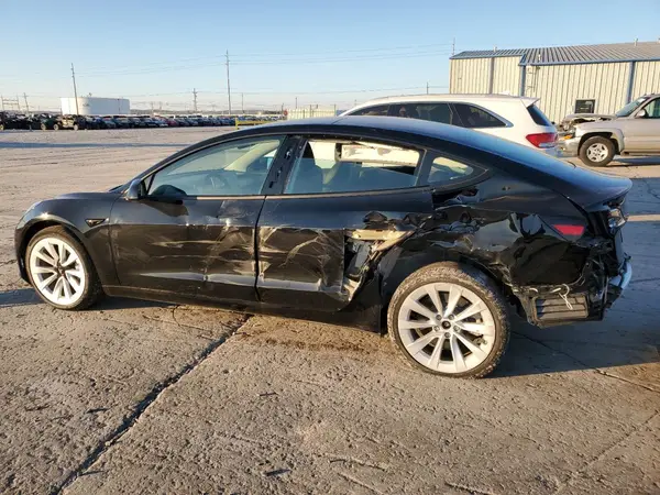5YJ3E1EB5NF209404 2022 TESLA MODEL 3 - Image 2