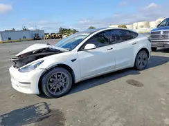 5YJ3E1EB5NF211721 2022 TESLA MODEL 3