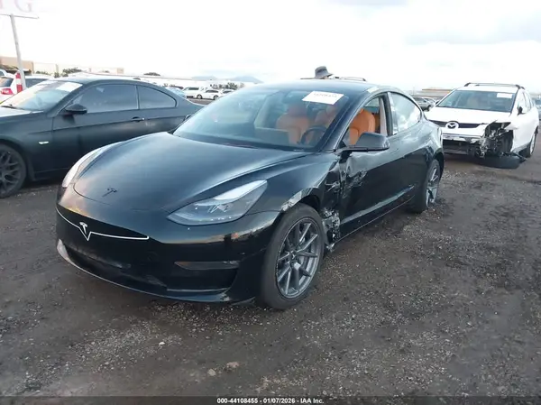 5YJ3E1EB5NF212514 2022 TESLA MODEL 3 - Image 2
