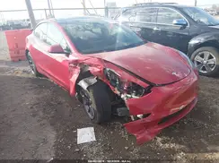 5YJ3E1EB5NF233976 2022 TESLA MODEL 3